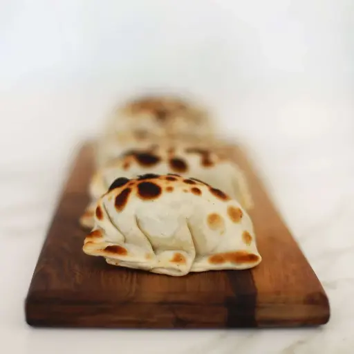 Empanadas Zen Queso y cebolla 12u