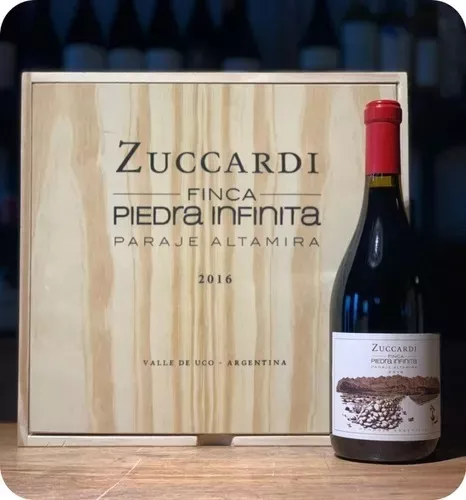 Zuccardi Finca Piedra Infinita - 2016 - 100 Parker Caja x3 